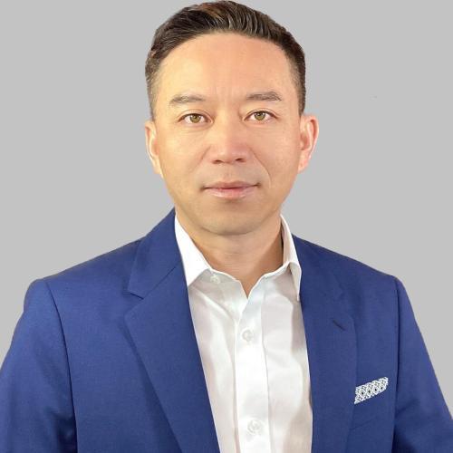 Wei Zhang headshot